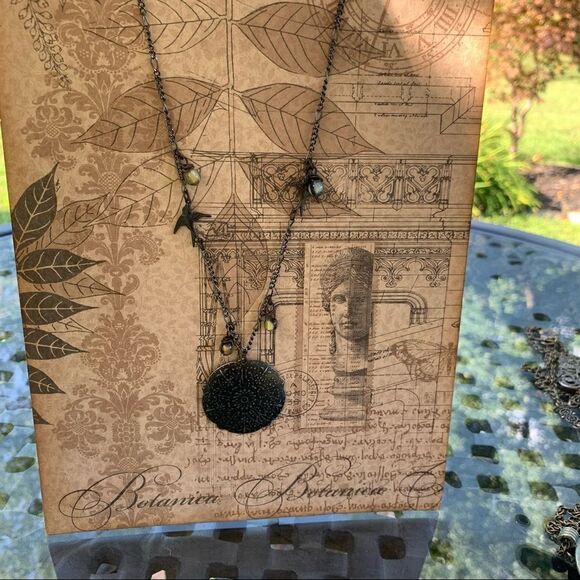 Hand crafted Dainty Black Brass Medallion Necklace - Picture 5 of 7